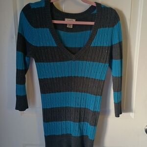 Forever 21 Striped V-Neck Sweater in Blue and Gray